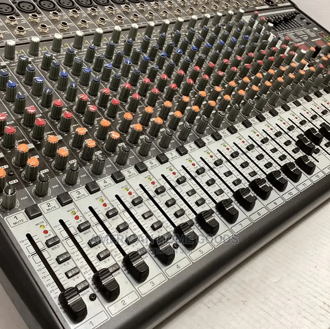 Behringer Eurodesk SX244FX Pre-amp Mixer