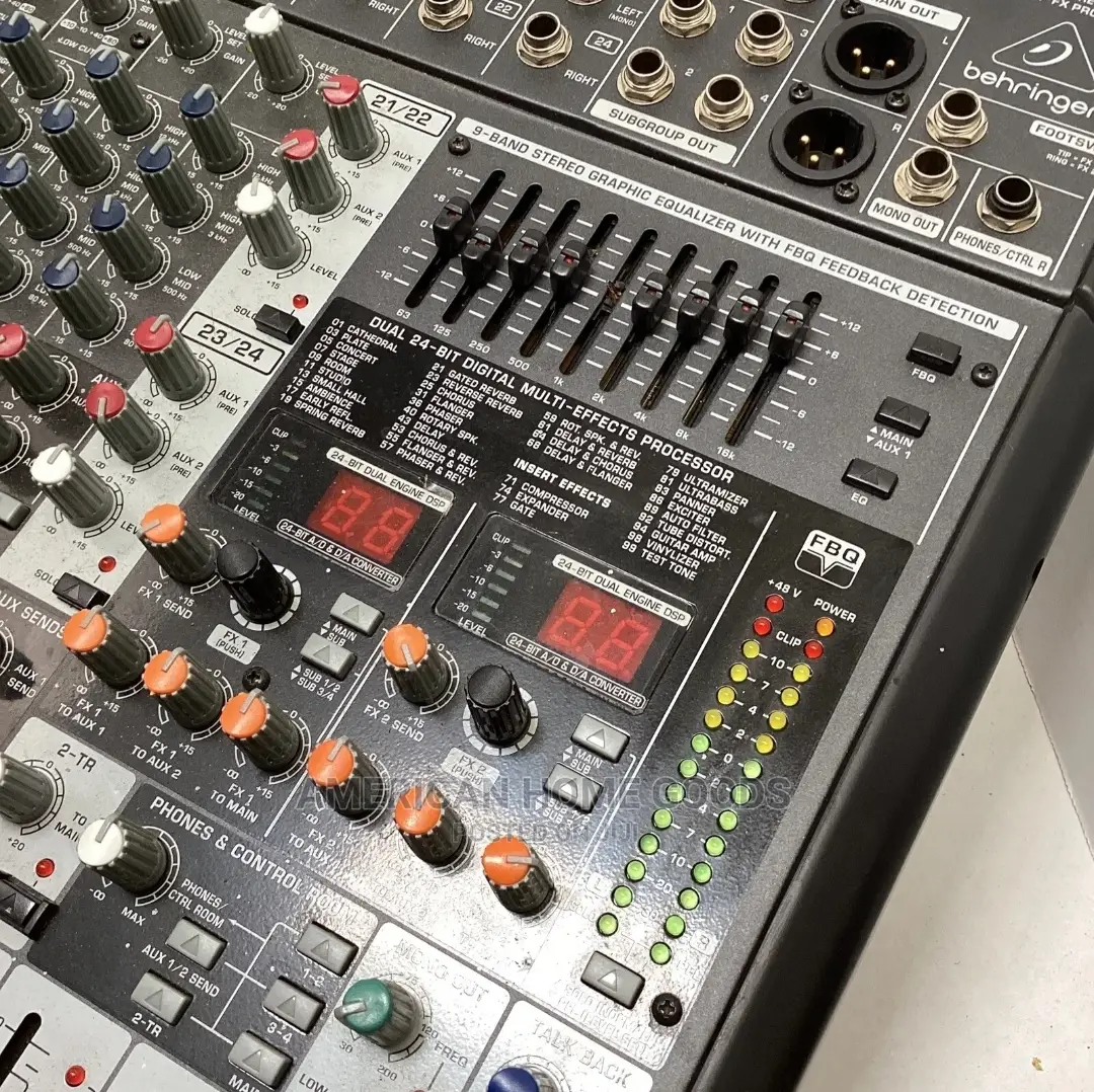 Behringer Eurodesk SX244FX Pre-amp Mixer