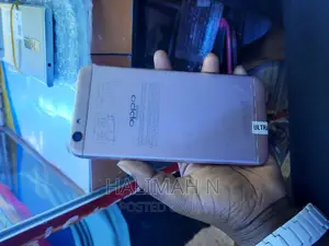 Oppo F1s 32 GB Pink