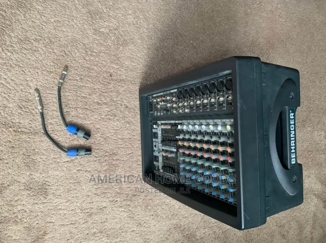 Behringer Europower Portable Amplifier/Mixer With FX