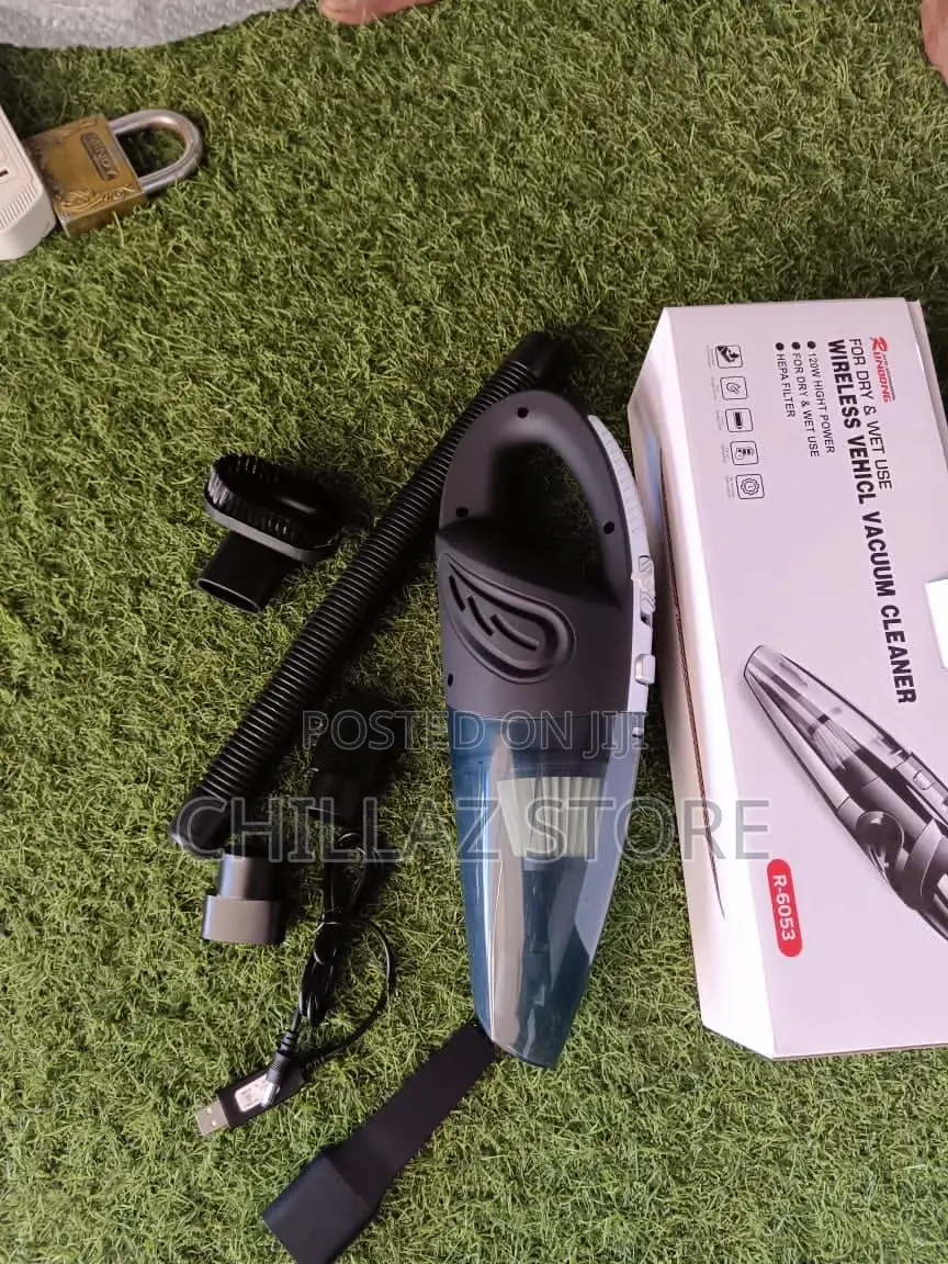 Multifunctional Car Vacuum Cleaner.
