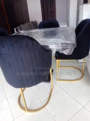 Executive Dining Tables
