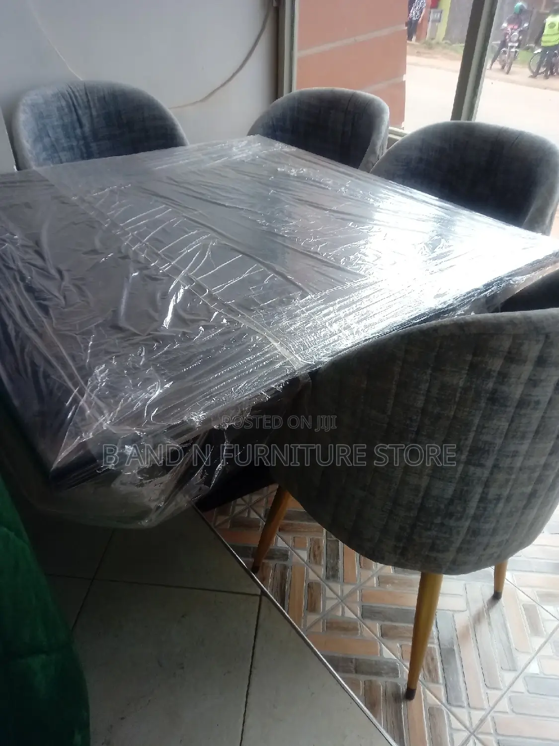 Gray Fabric Dinner Sets