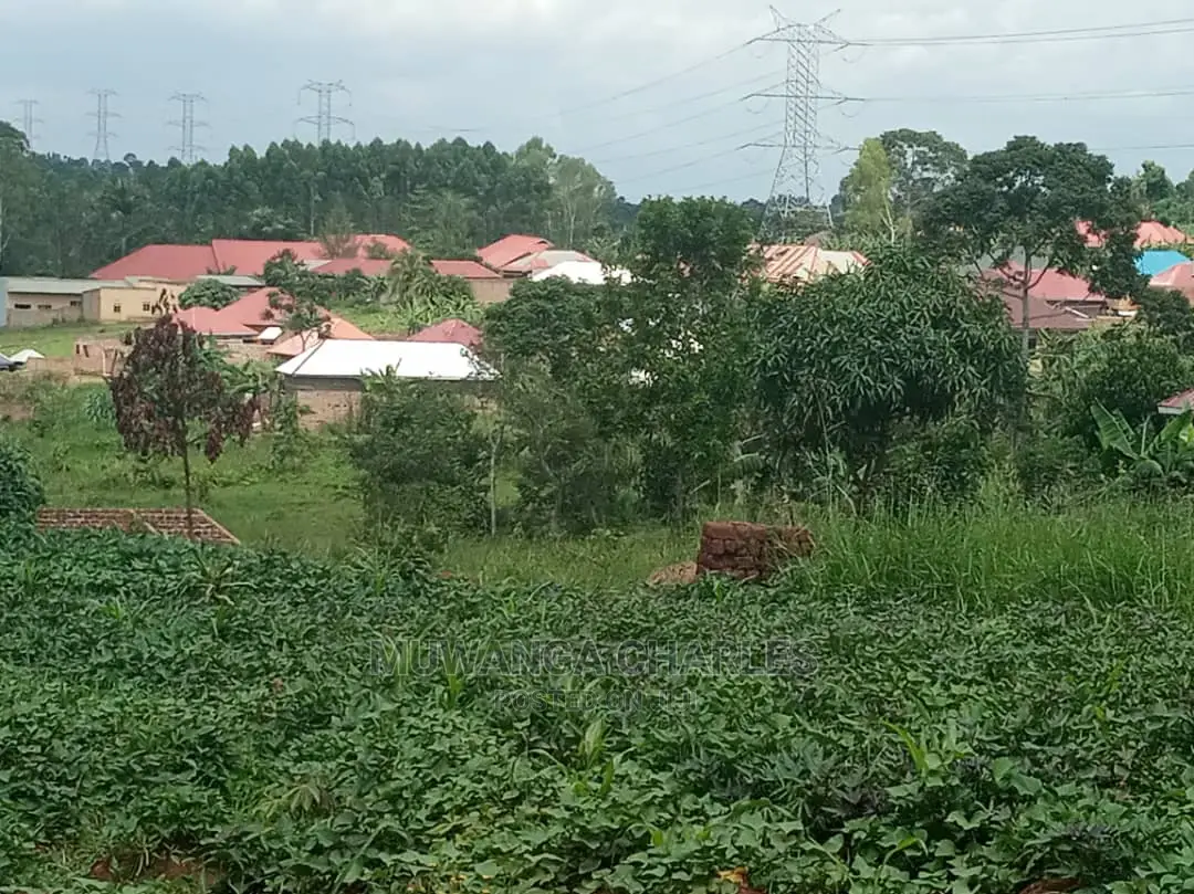 Plots in Gayaza Kalungu