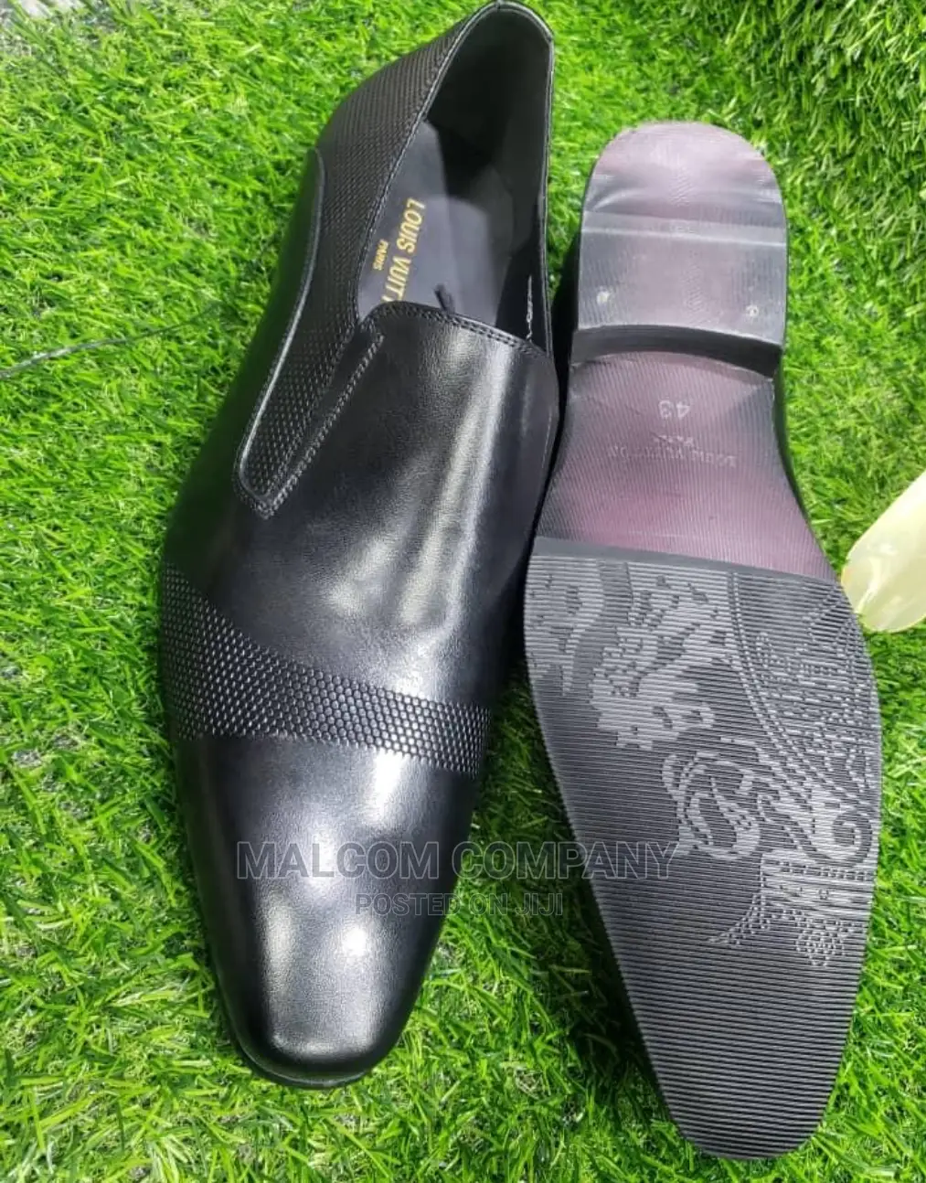Men Shoes.