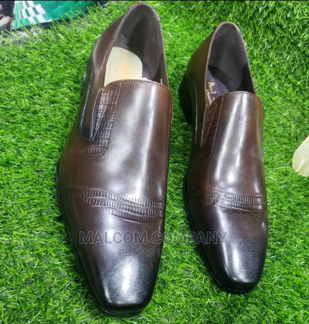 Men Shoes.