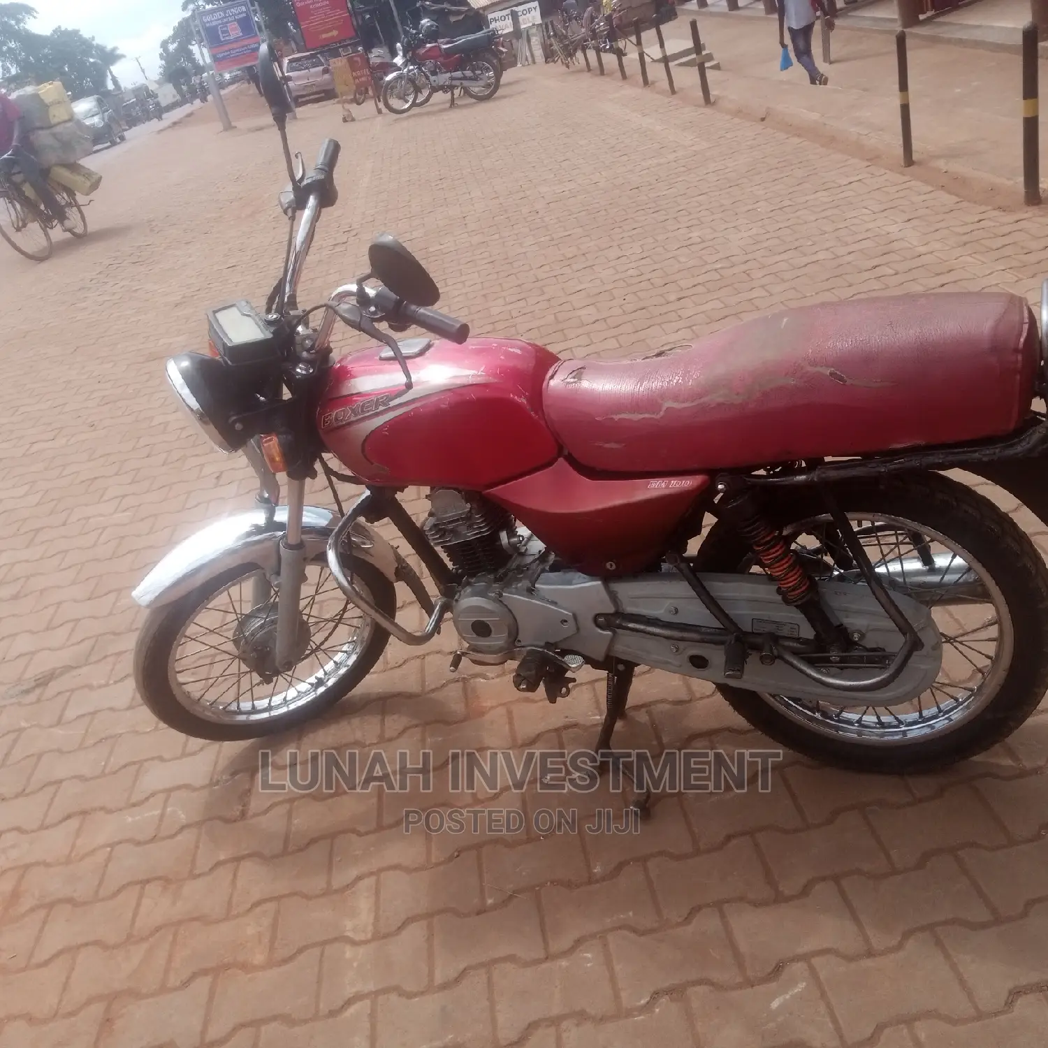 Bajaj Boxer 100 2019 Red