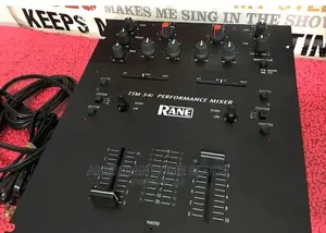 RANE TTM 54i DJ Profesional Mixer.