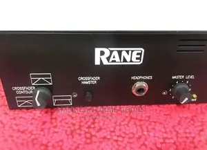 RANE TTM 54i DJ Profesional Mixer.