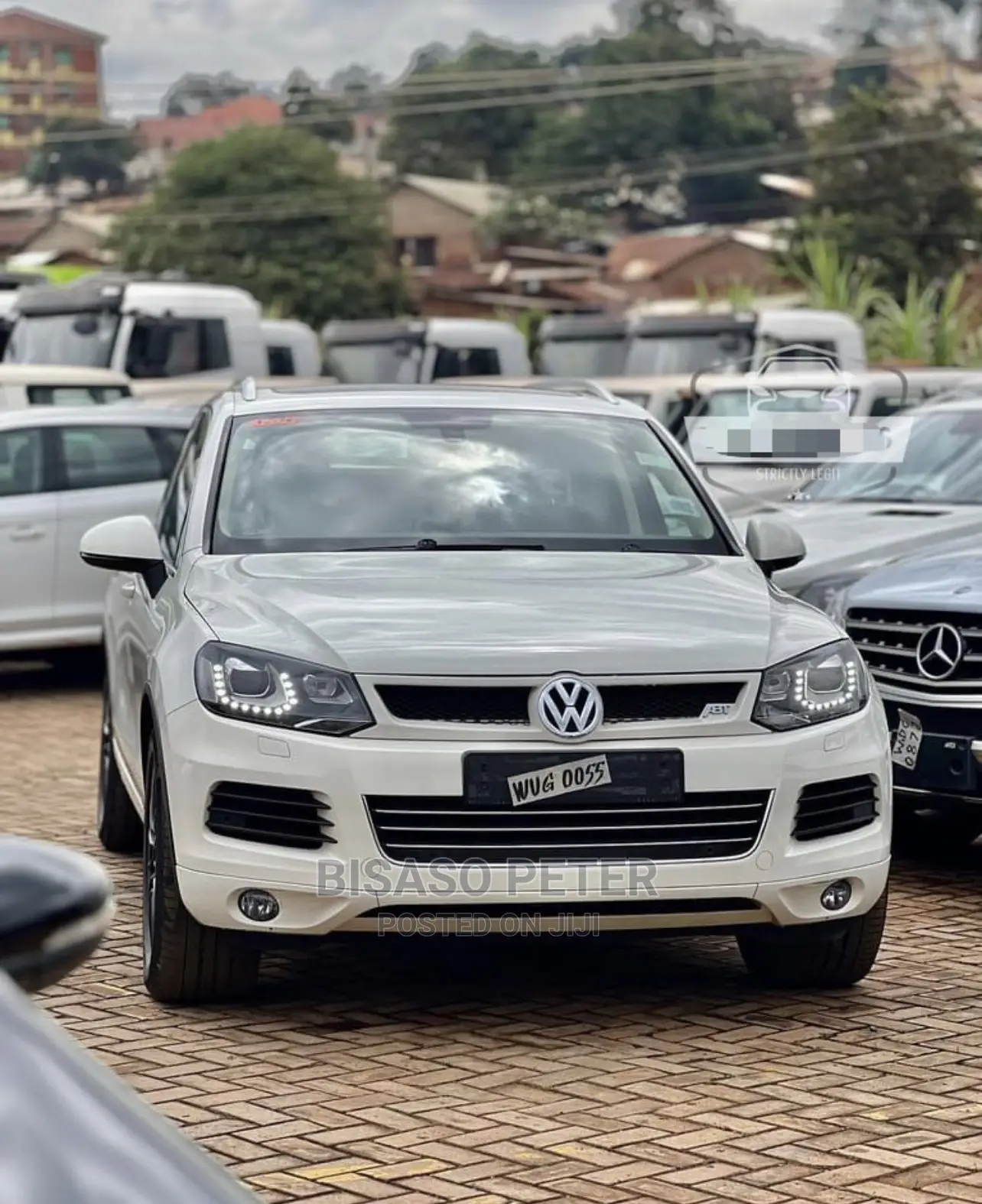 Volkswagen Touareg 2011 White