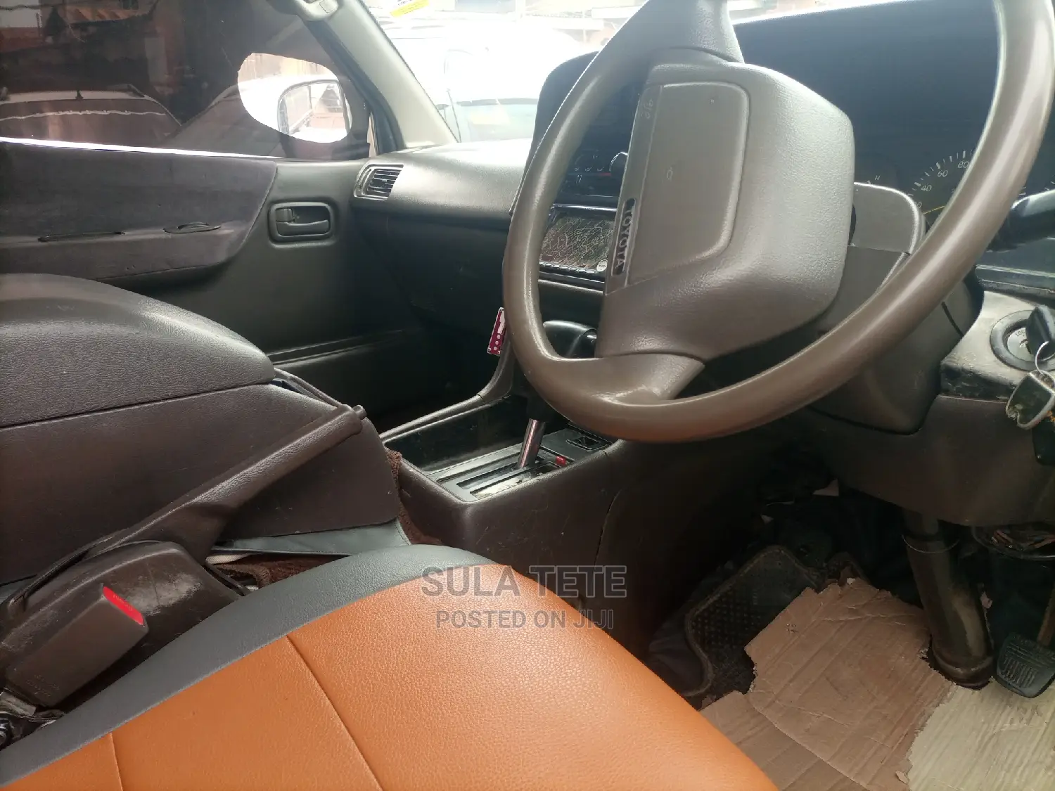 Toyota HiAce 1998 Grey