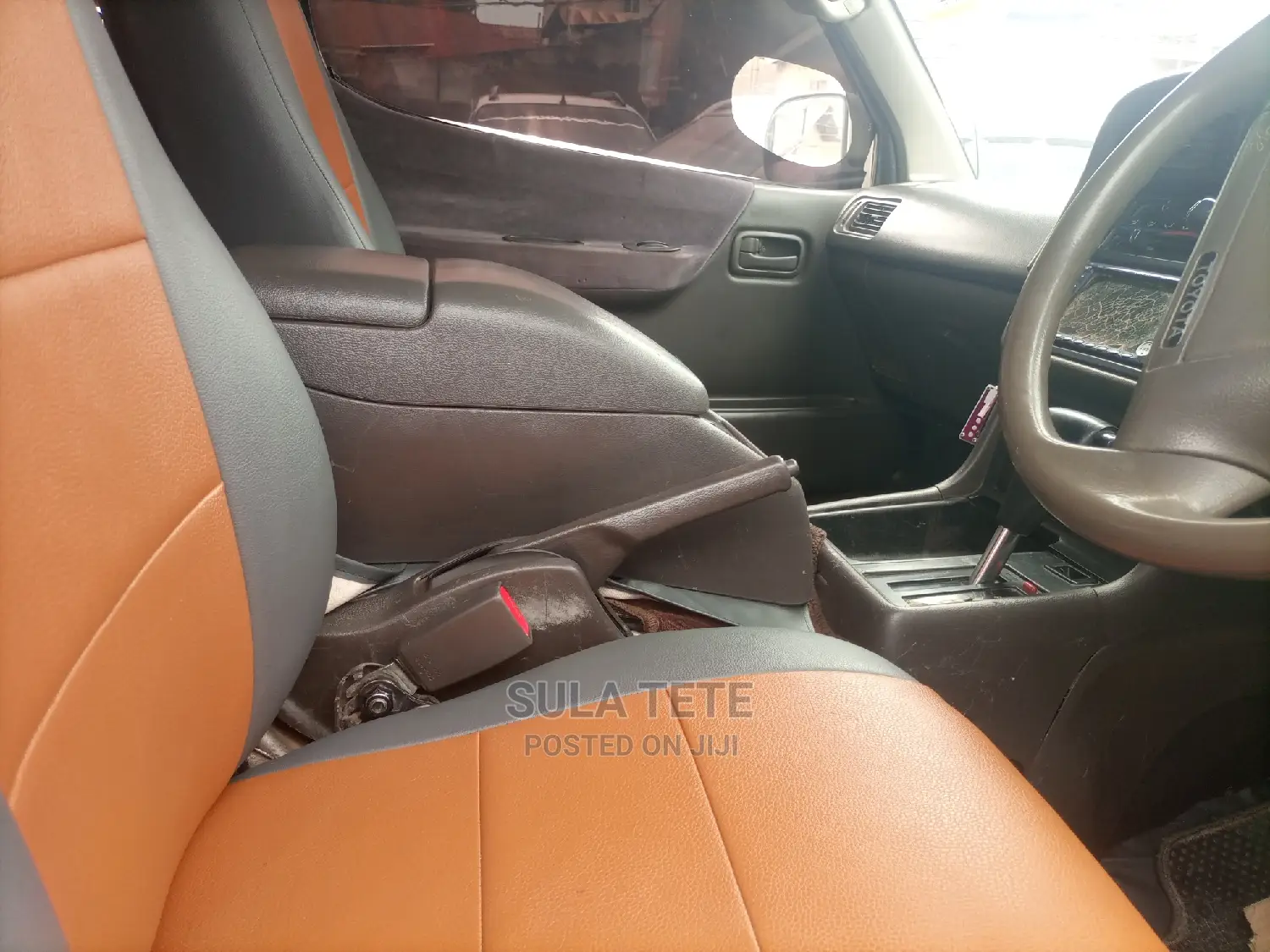 Toyota HiAce 1998 Grey