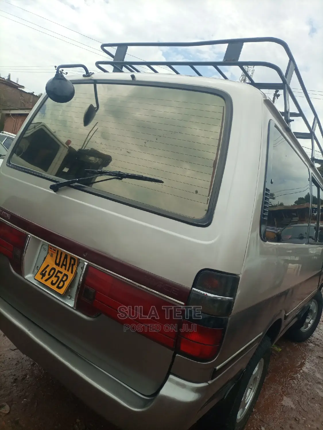 Toyota HiAce 1998 Grey