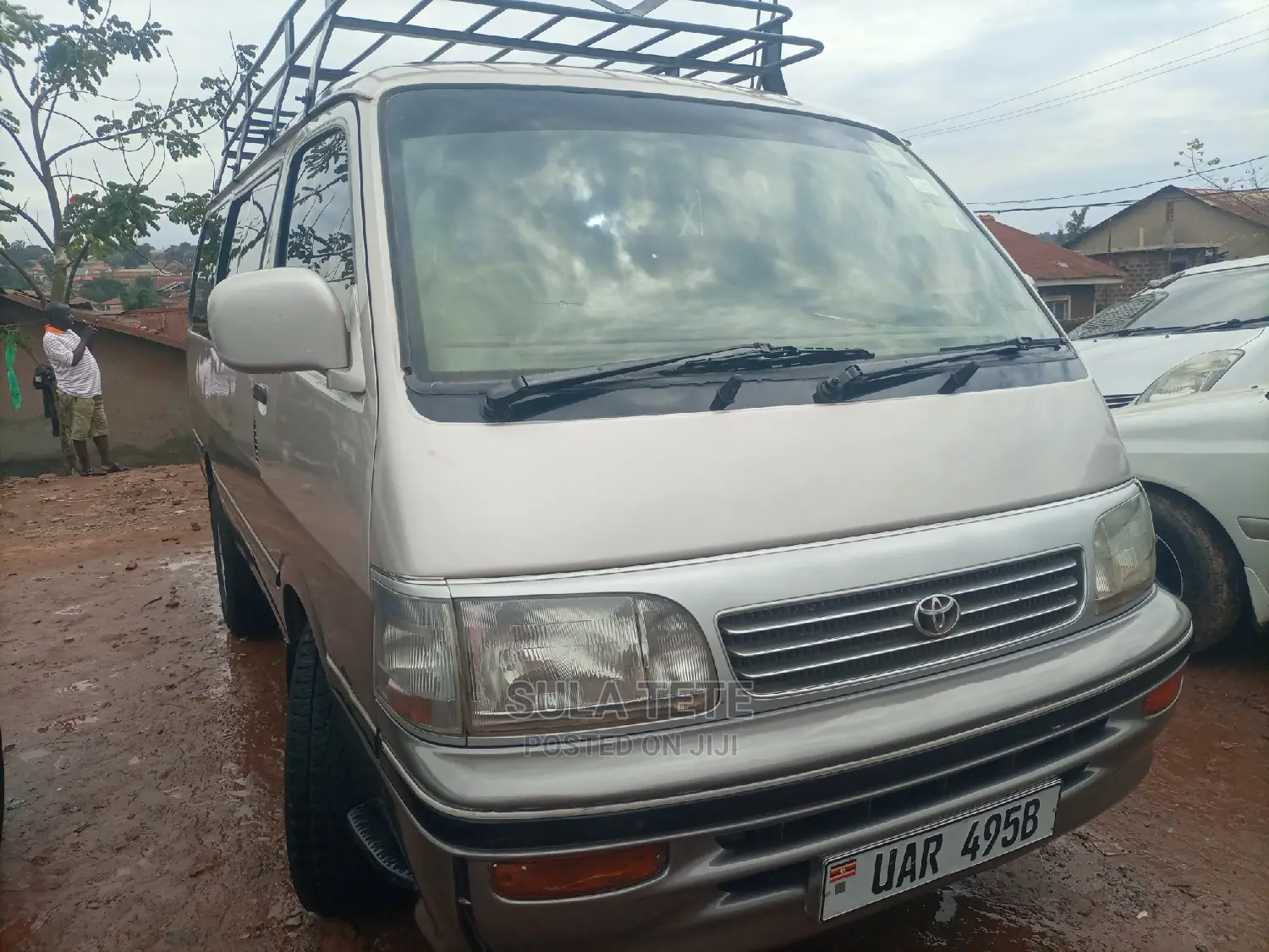 Toyota HiAce 1998 Grey