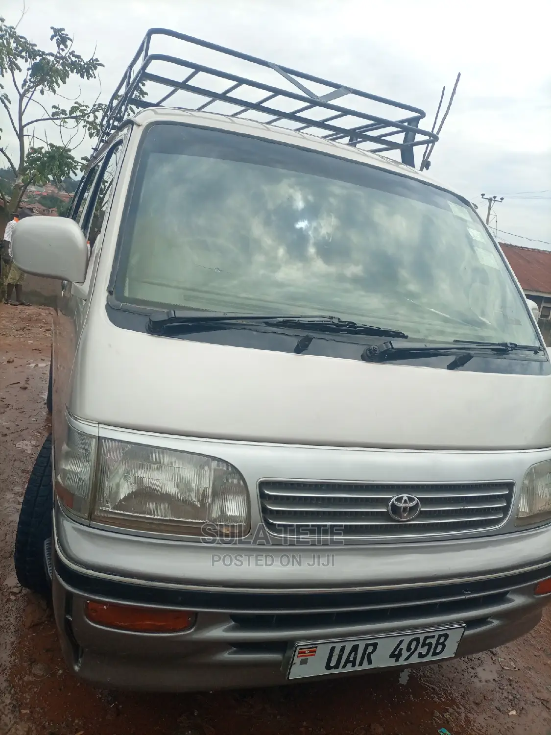 Toyota HiAce 1998 Grey