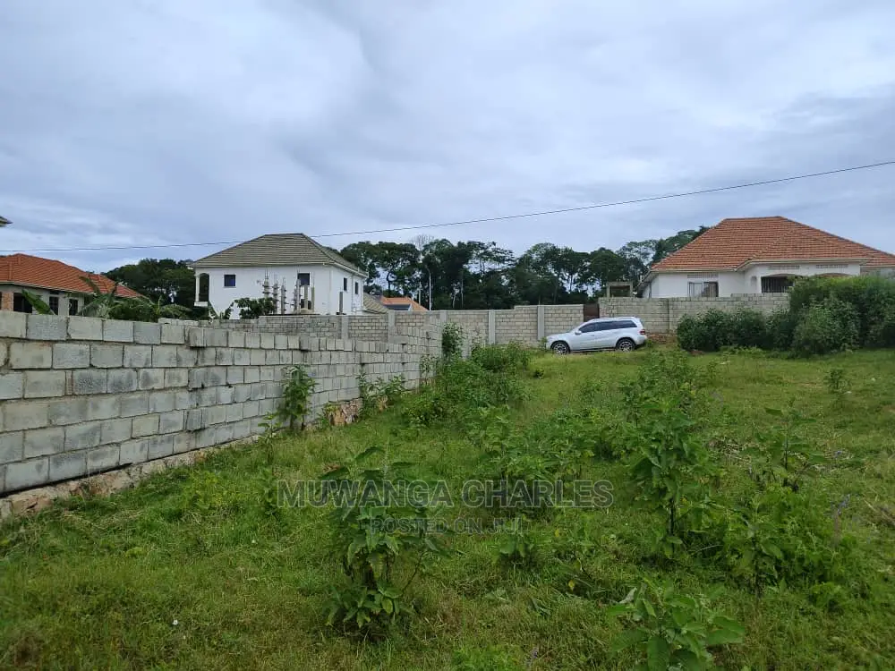 Plots in Kira on Quick Sale