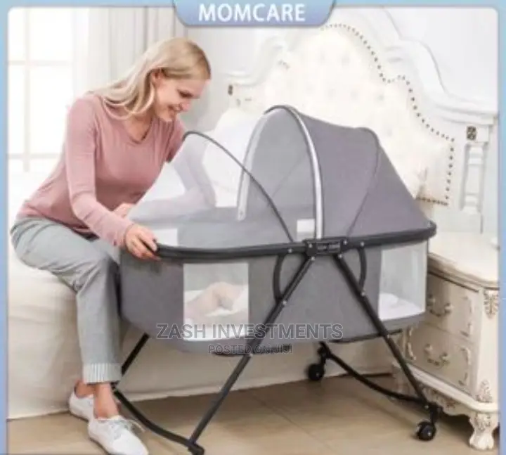 Baby Portable Bed/Crib With Wheels