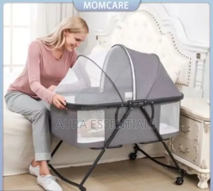 Baby Portable Bed/Crib With Wheels