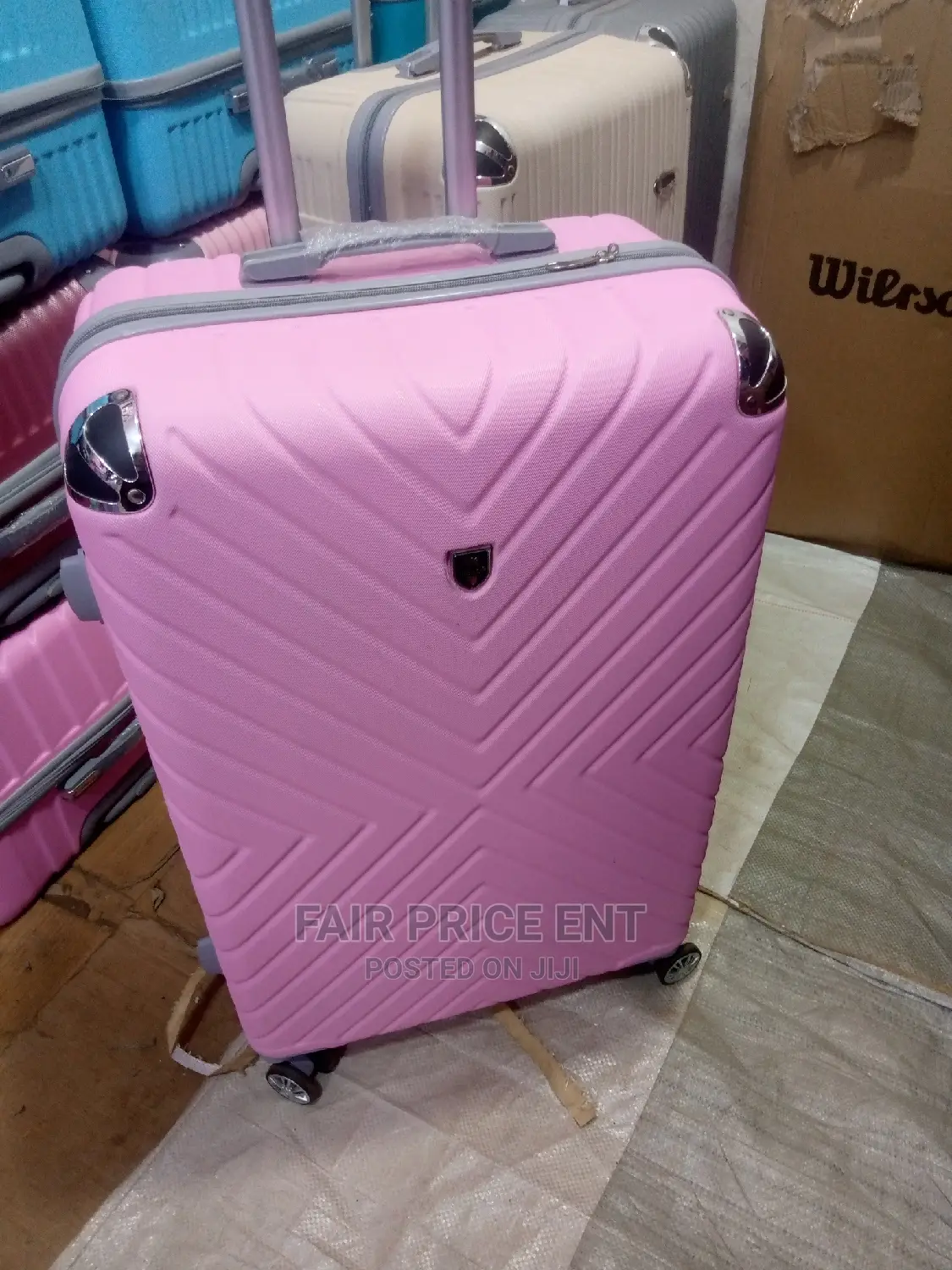 Vip Original Executive Plastic Suitcases.Medium ( Pink)