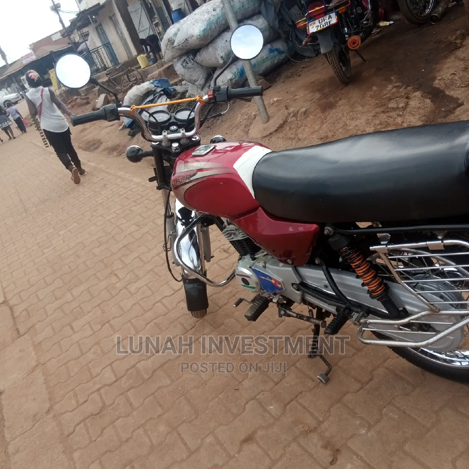 Bajaj Boxer 2022 Red