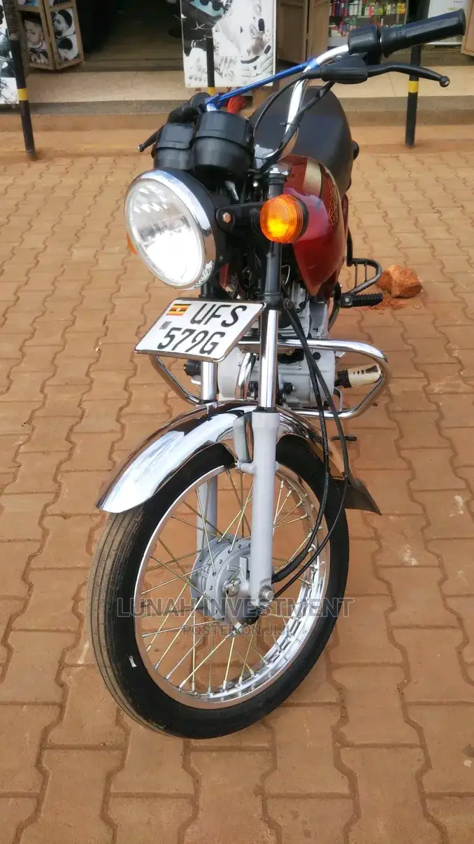 Bajaj Boxer 125 2023 Red