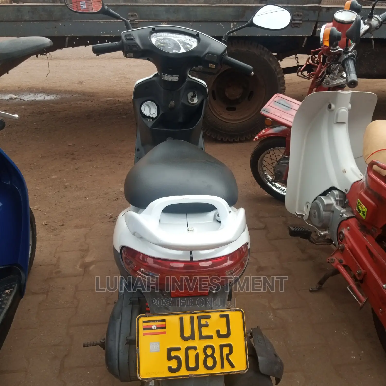 Yamaha 2020 Silver