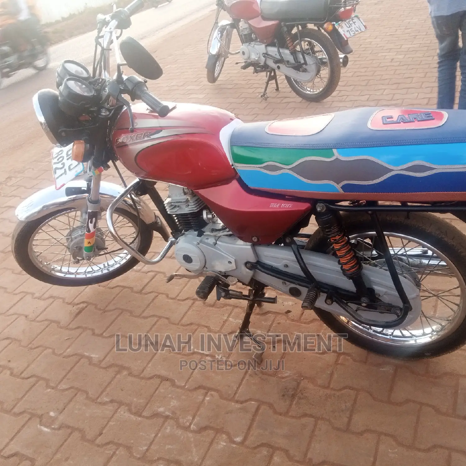 Bajaj Boxer 100 2022 Red