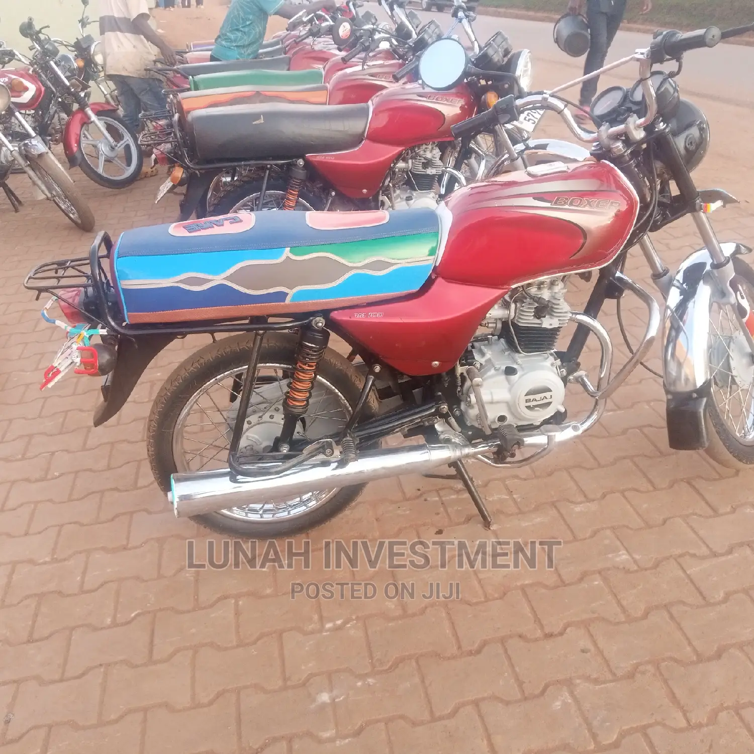 Bajaj Boxer 100 2022 Red