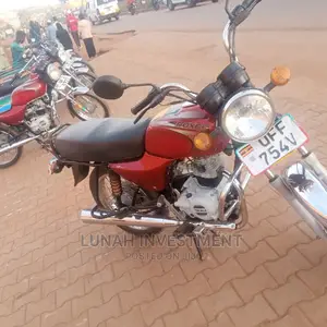 Bajaj Boxer BM100KS 2021 Red