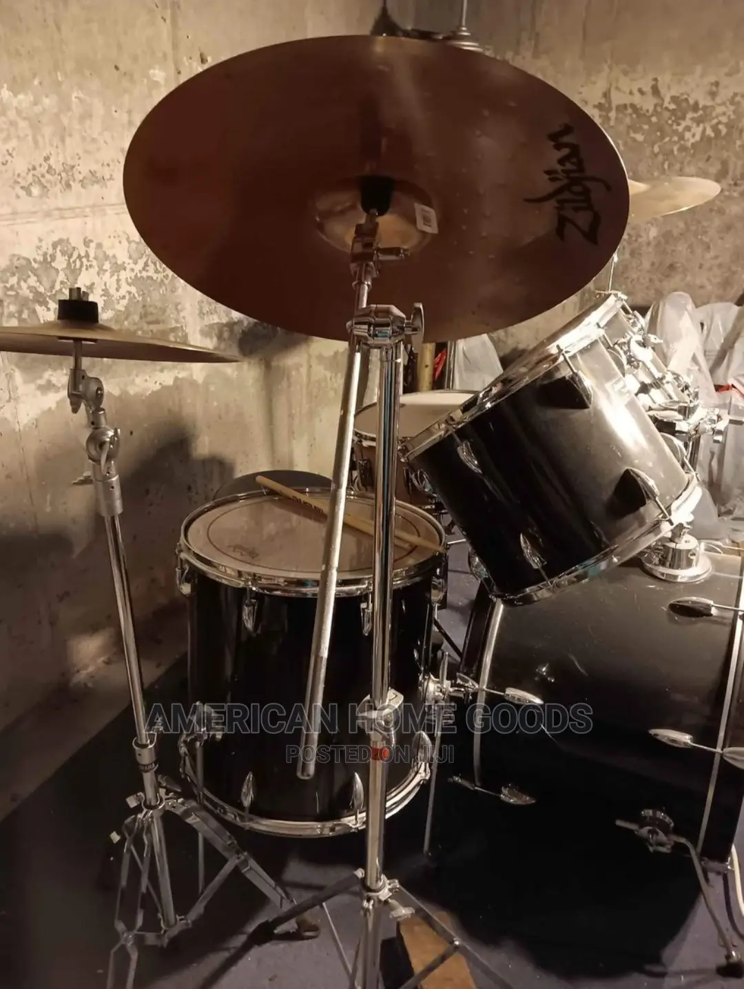 Ludwig Complete Drum Kit With Cymbals.
