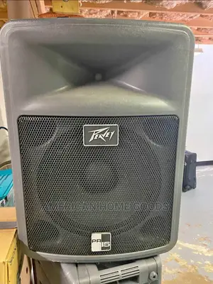 Pair of Peavey 2-Way PA Loud Speakers PR15, 15" 400watts.