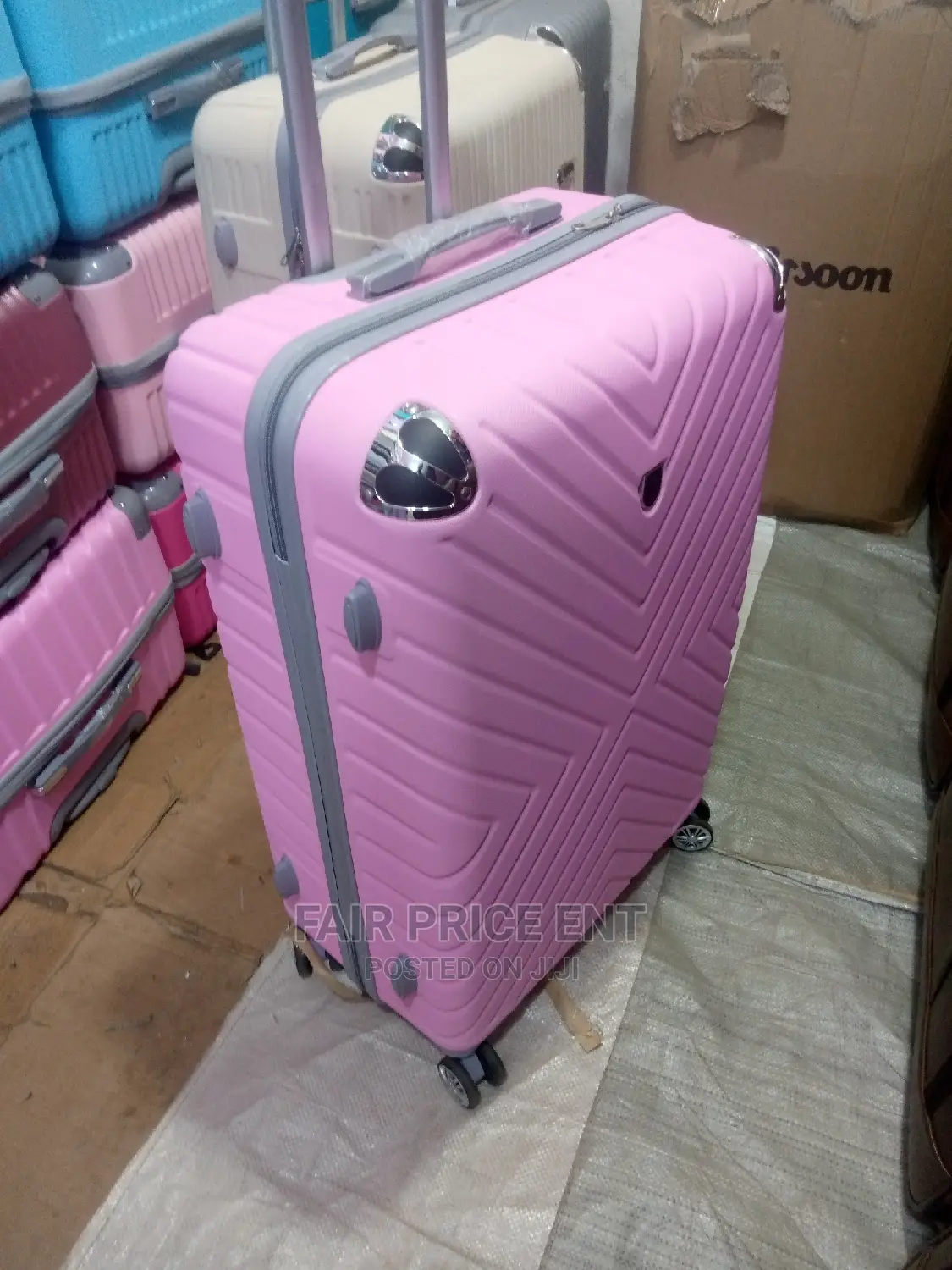 Original Plastic Suitcases.Medium.( Pink)