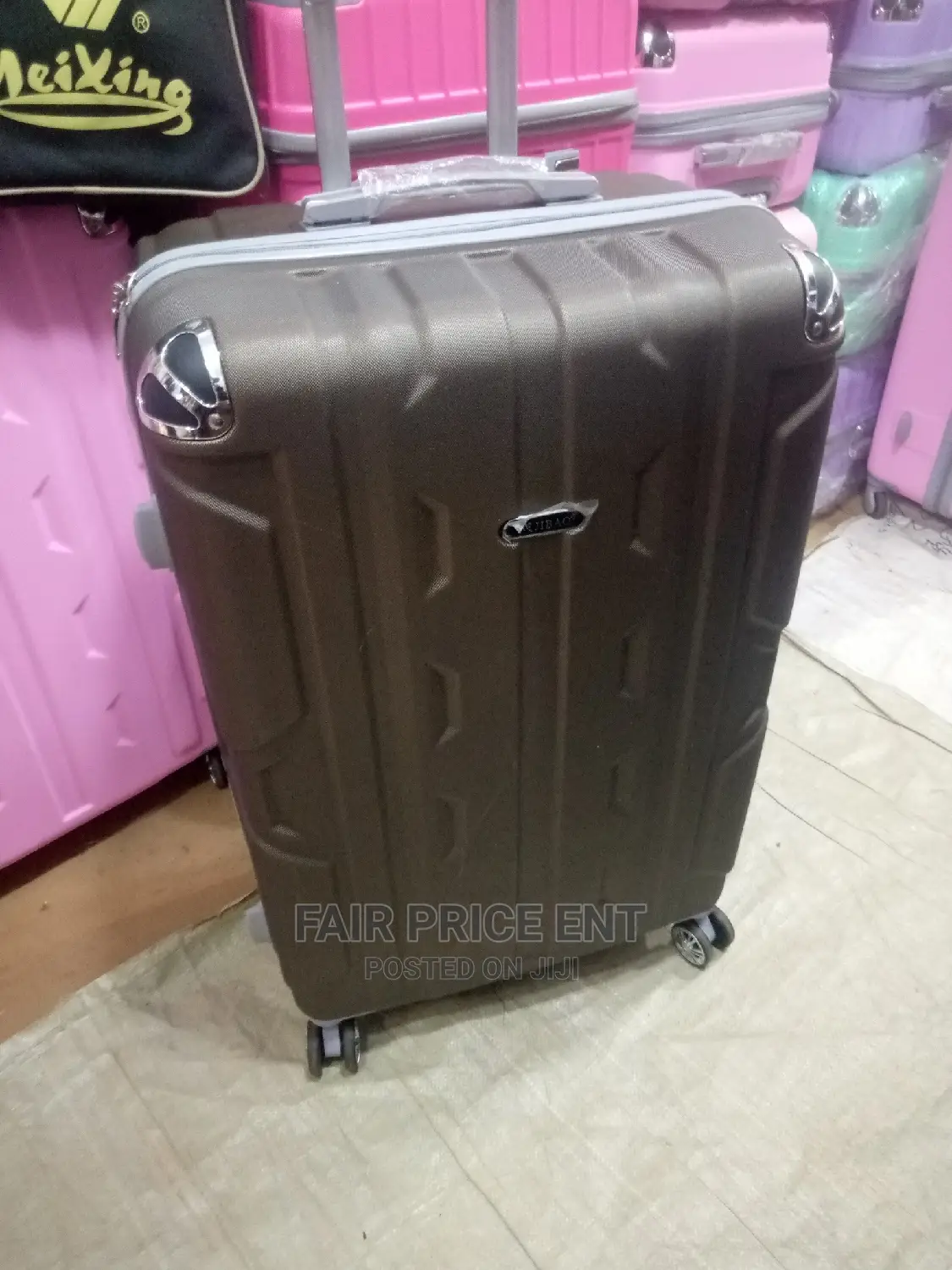 Original Classy Traveling Bag. Large.( Koffi Brown)