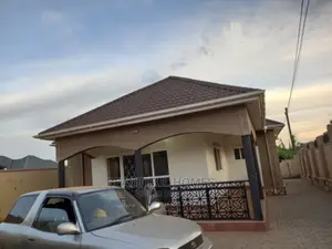 Furnished 4bdrm House in Kira for sale
