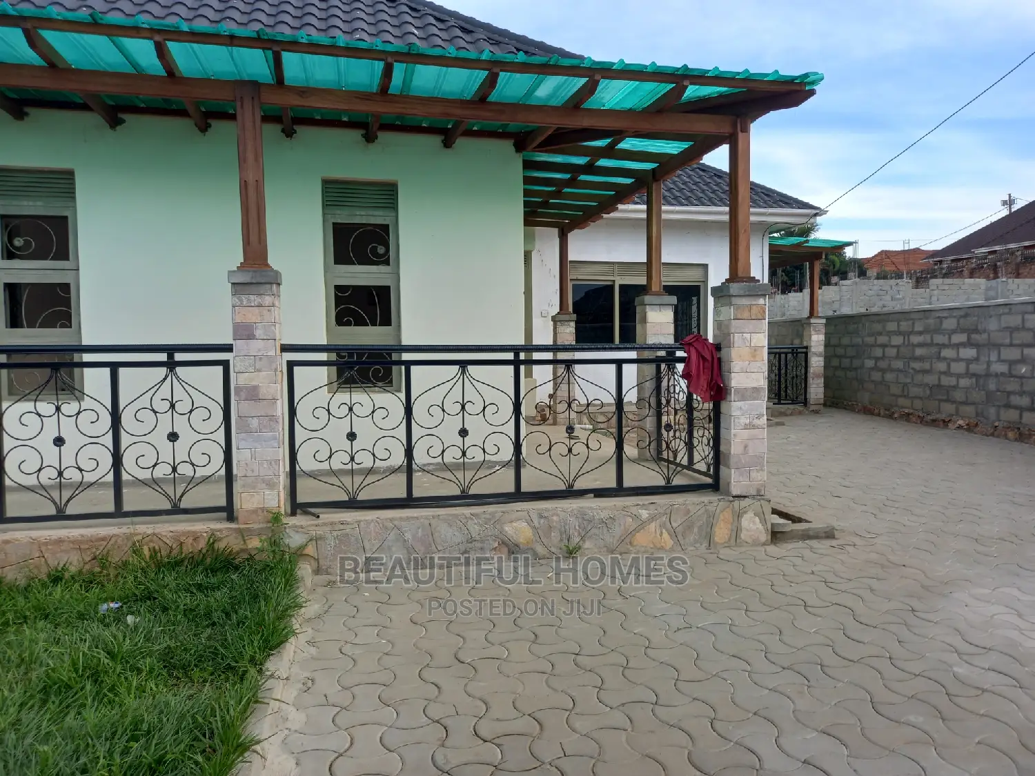 Furnished 4bdrm House in Kyaliwajjara, Kira for sale