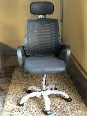 Office Chairs With Headrest