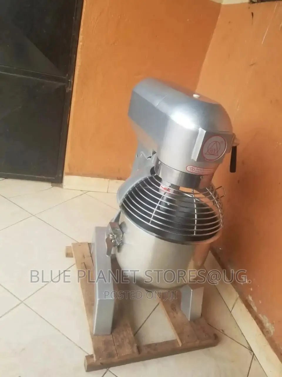 B-10 Heavy Duty 10litres Cake/Dough Stand Mixers \\ S/S Body