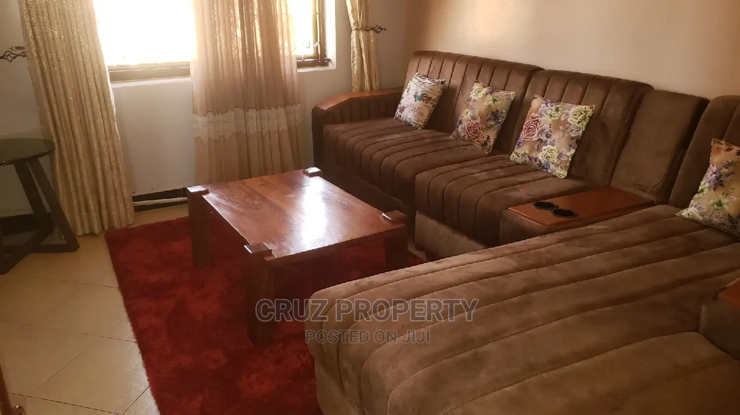 AIRBNB(Mengo Lungujja One Bedroom, Living Room)