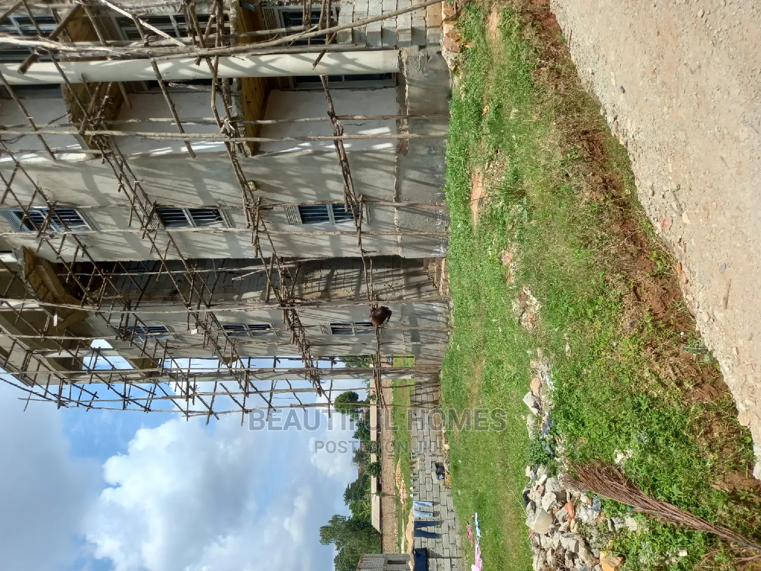 Furnished 1bdrm Apartment in Kira for sale
