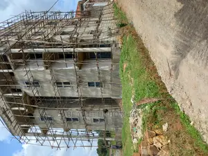 Furnished 1bdrm Apartment in Kira Posh for sale