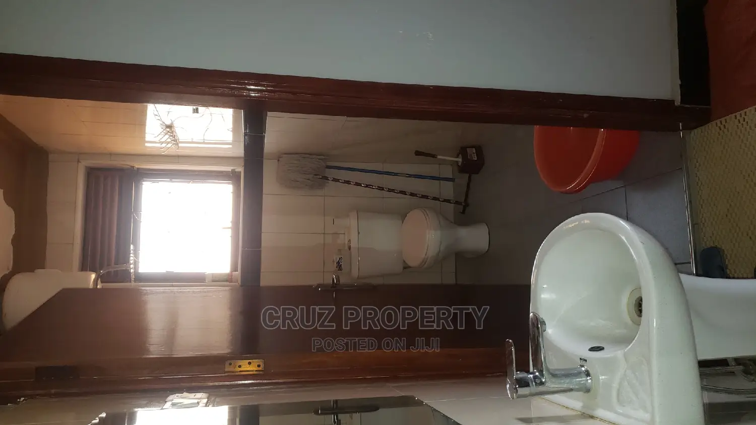 AIRBNB(Mengo Lungujja One Bedroom, Living Room)