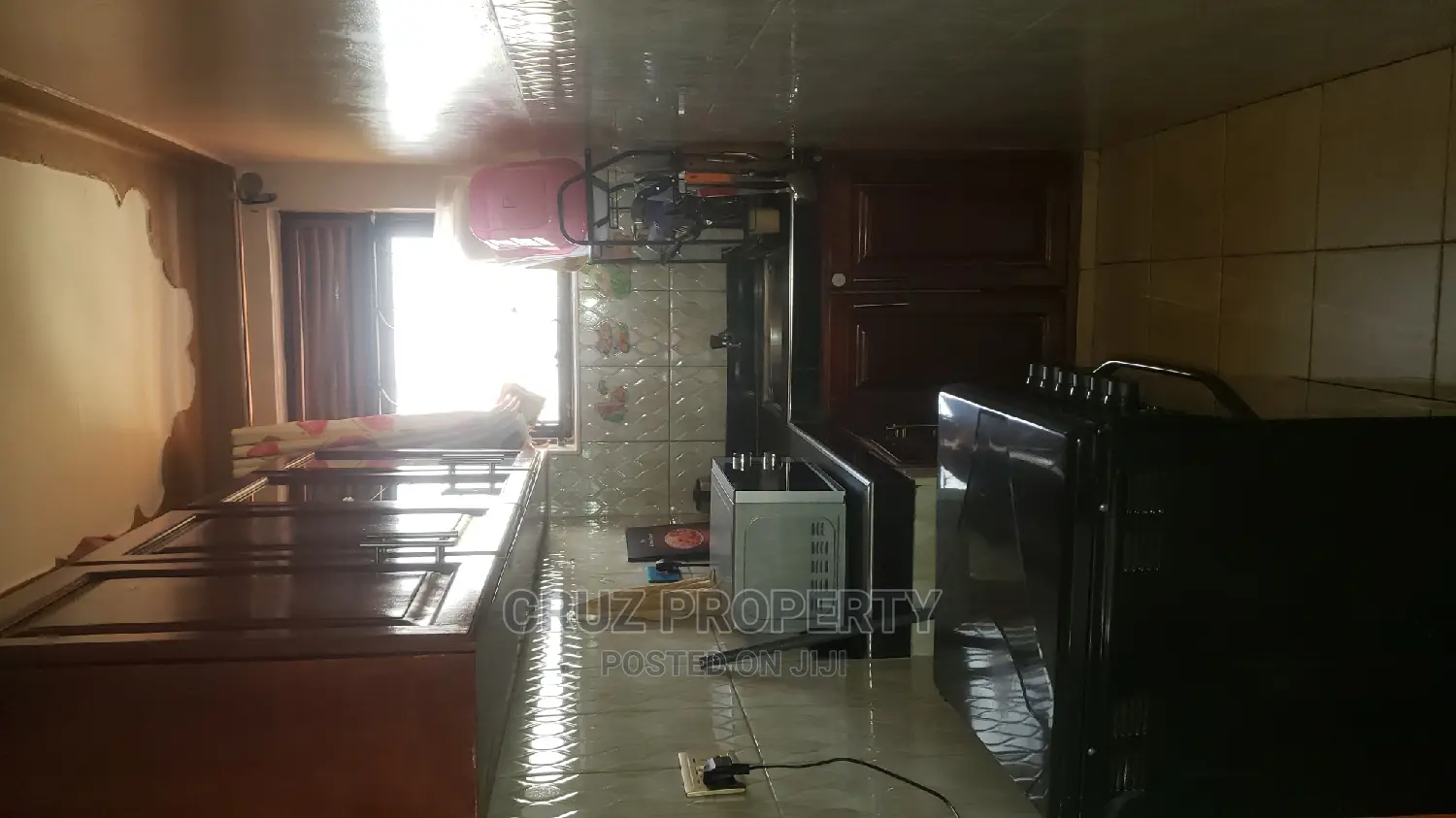 AIRBNB(Mengo Lungujja One Bedroom, Living Room)