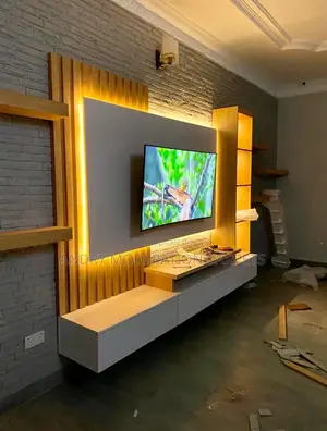 Wall TV Untils