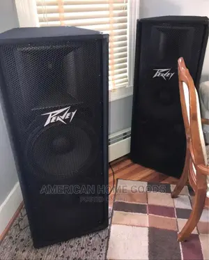 Pair of Peavey P215, 15x2/Cabin Full Range Speakers 700watts