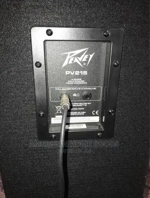 Pair of Peavey P215, 15x2/Cabin Full Range Speakers 700watts