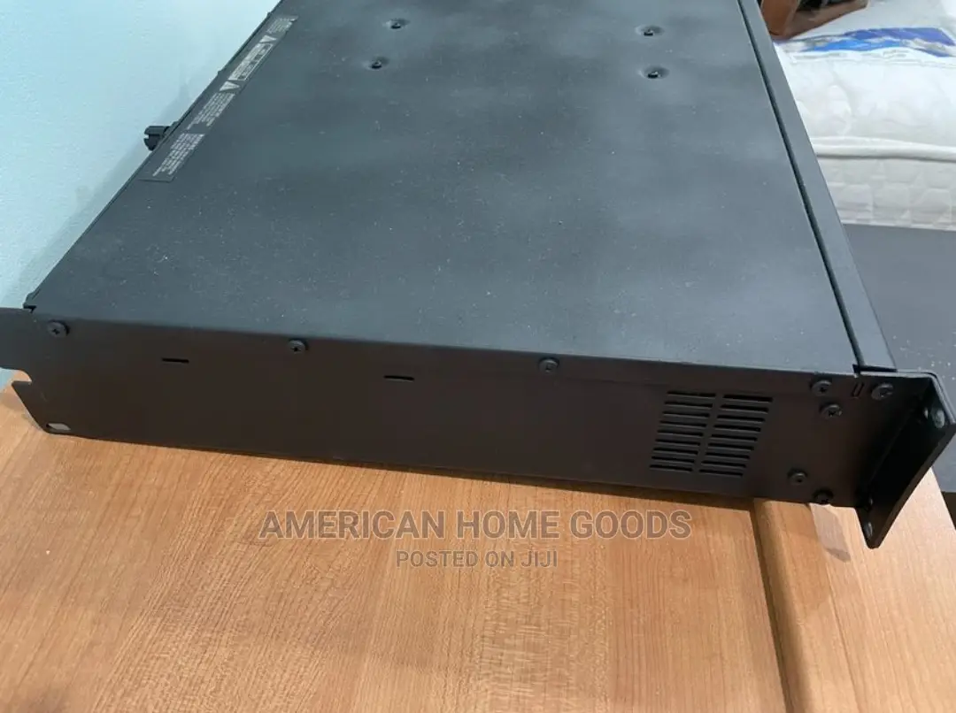 QSC Rmx2450 Two-Channel Hd Stereo Power Amplifier, 2000watts