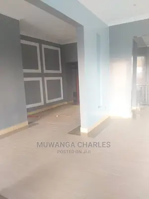 5bdrm Duplex in Fs Properties Ltd, Central Division for sale