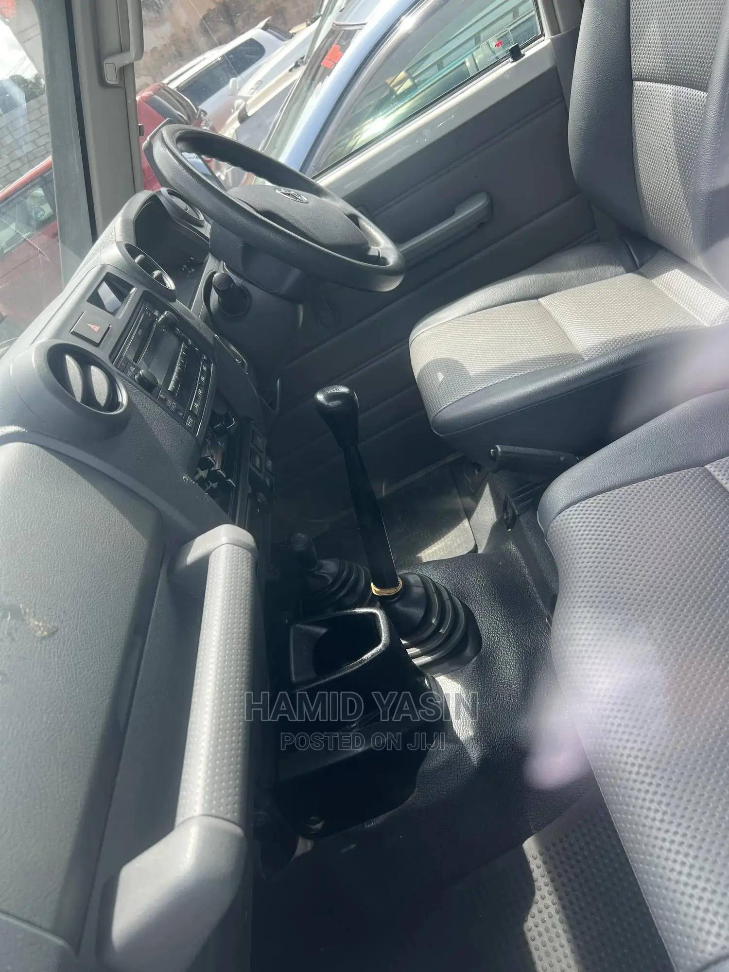 Toyota Land Cruiser 2013 White
