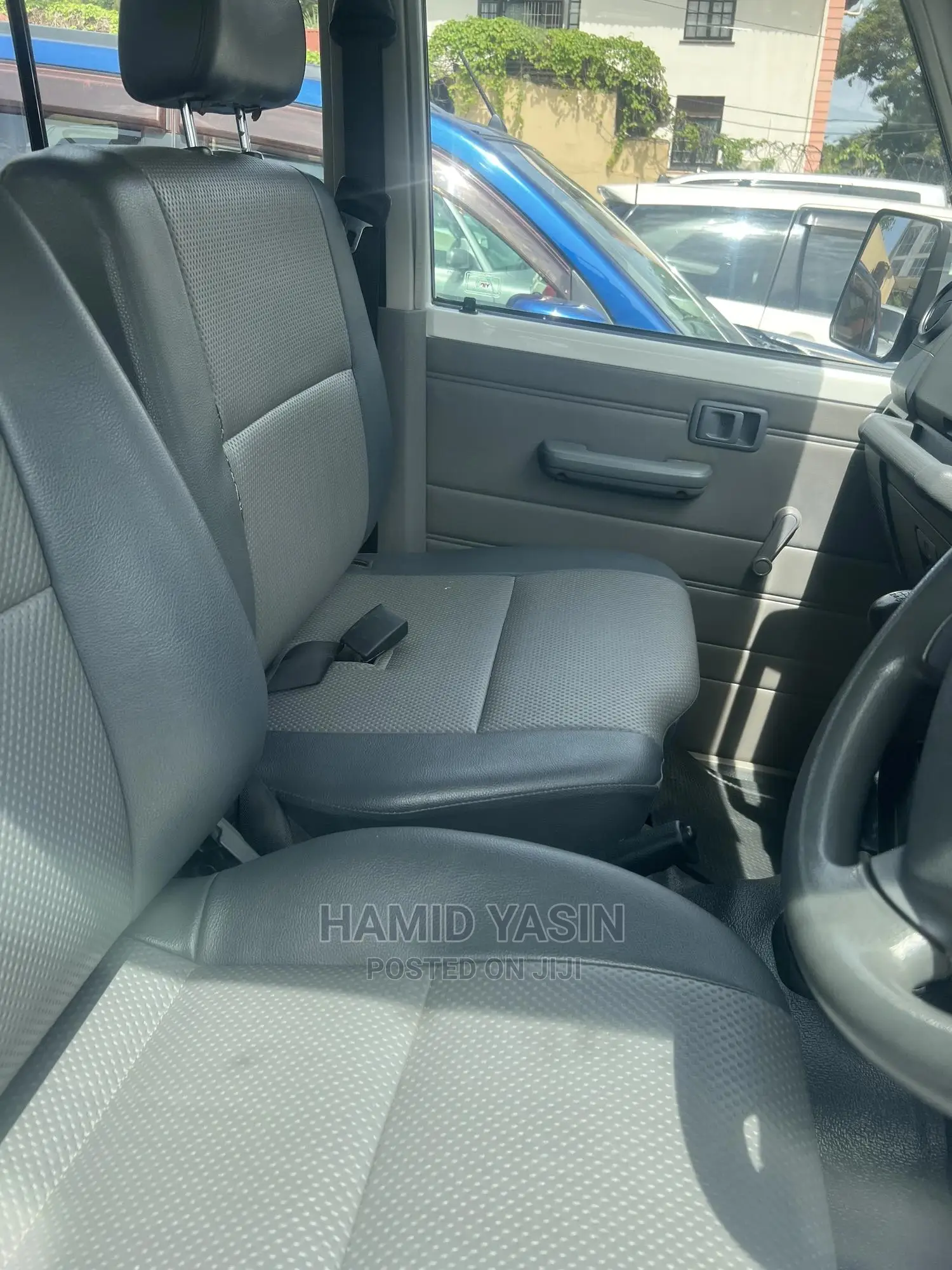 Toyota Land Cruiser 2013 White