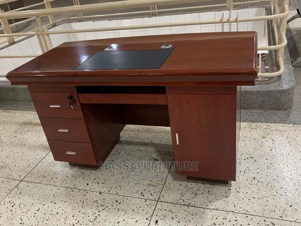 Executive Office Desk Size 140cm